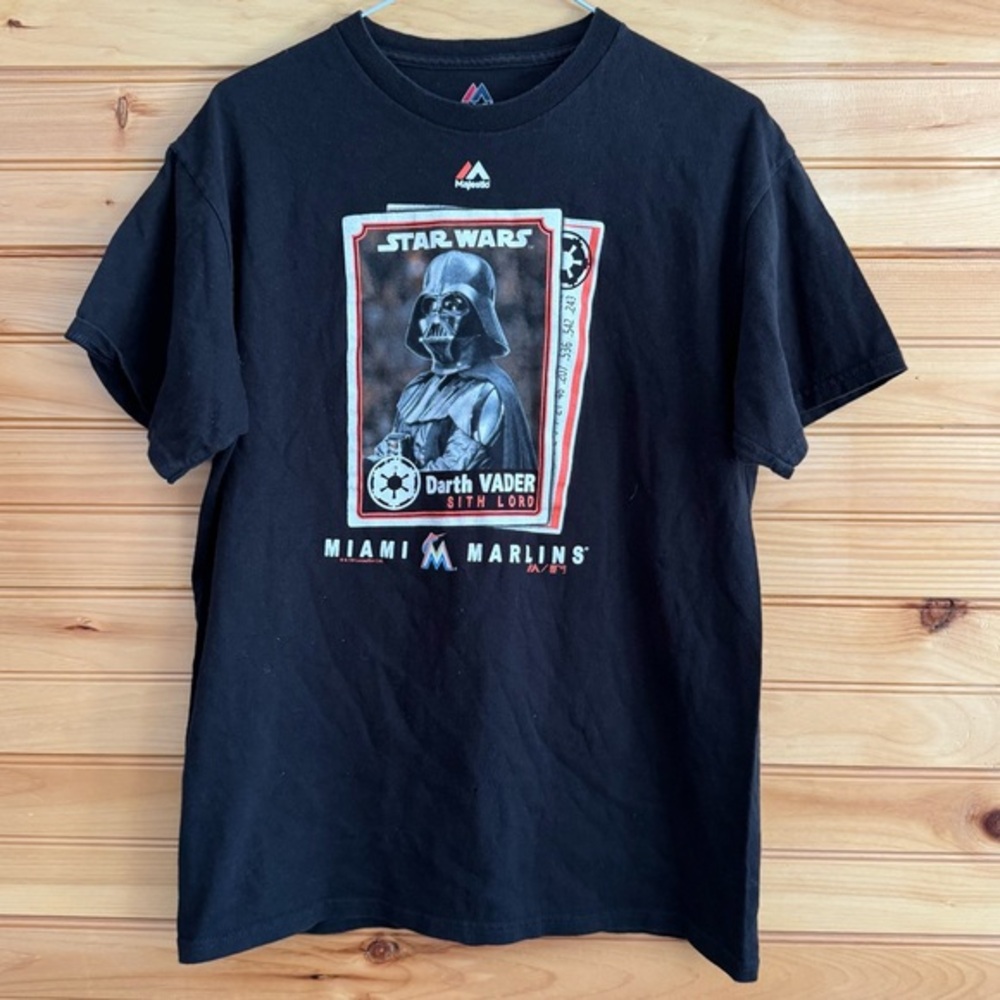 Star Wars Majestic Miami Marlins Black T-Shirt Medium